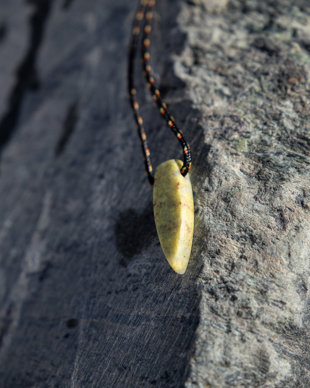 Lancia Altavia con Serpentino Nobile della Valmalenco