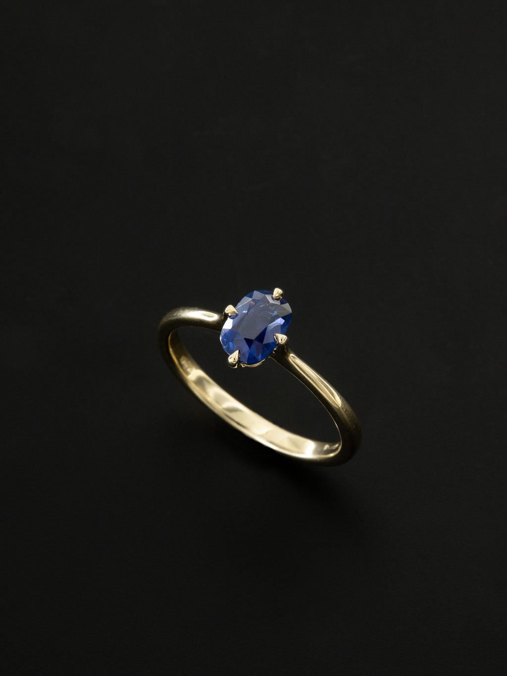 Anello Griffe con Zaffiro