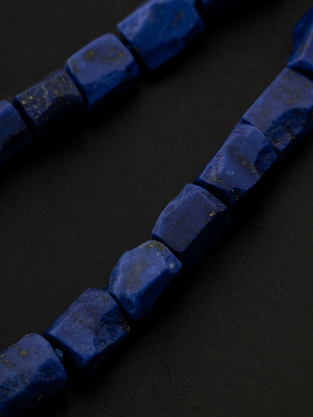 Girocollo Nuggets con Lapislazzuli