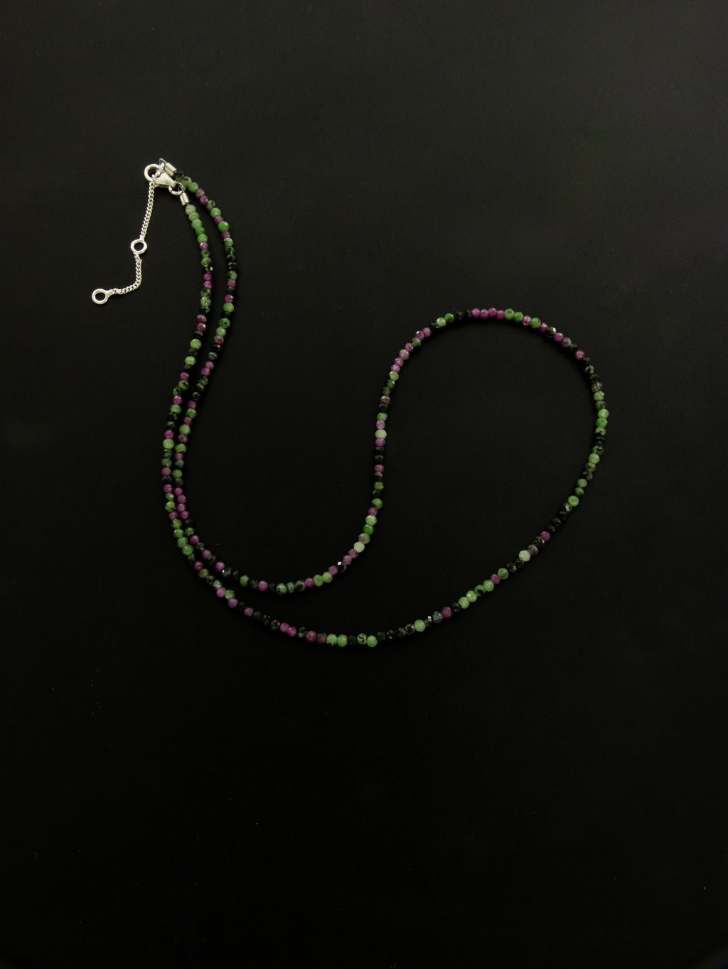 Girocollo Beads con Rubizoisite