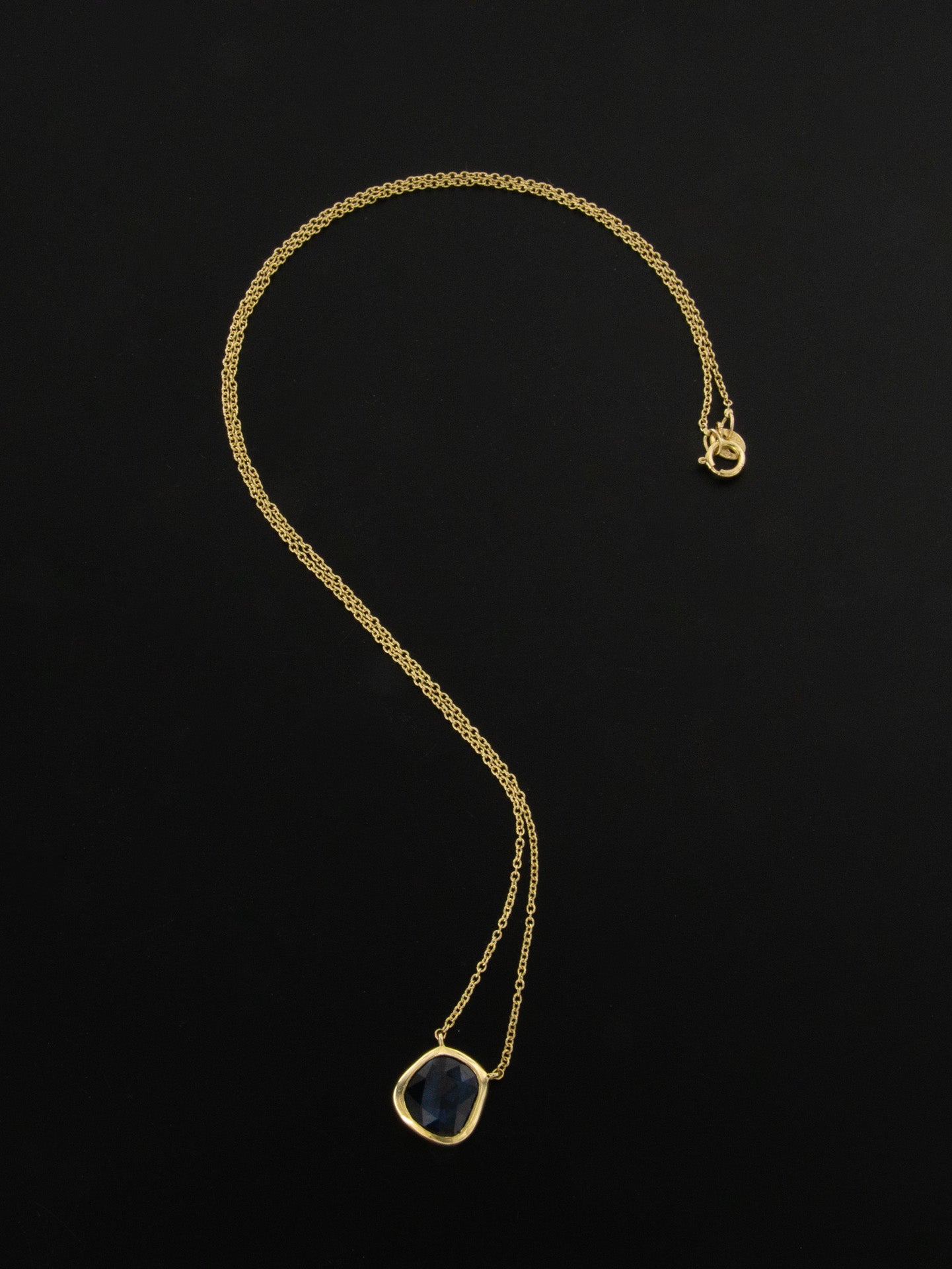 Girocollo con Zaffiro