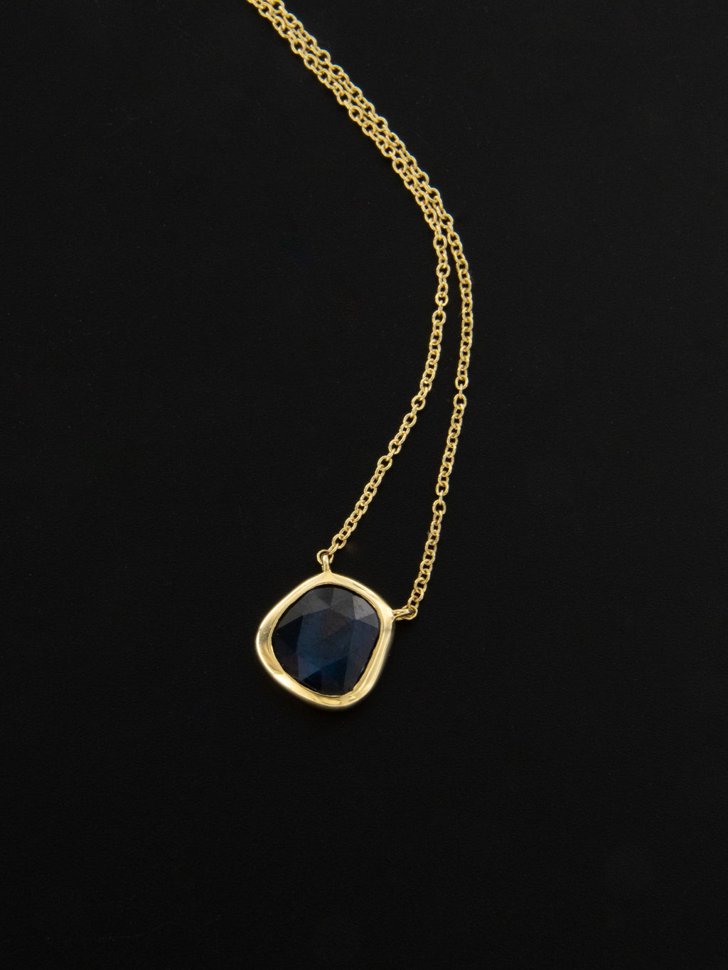 Girocollo con Zaffiro