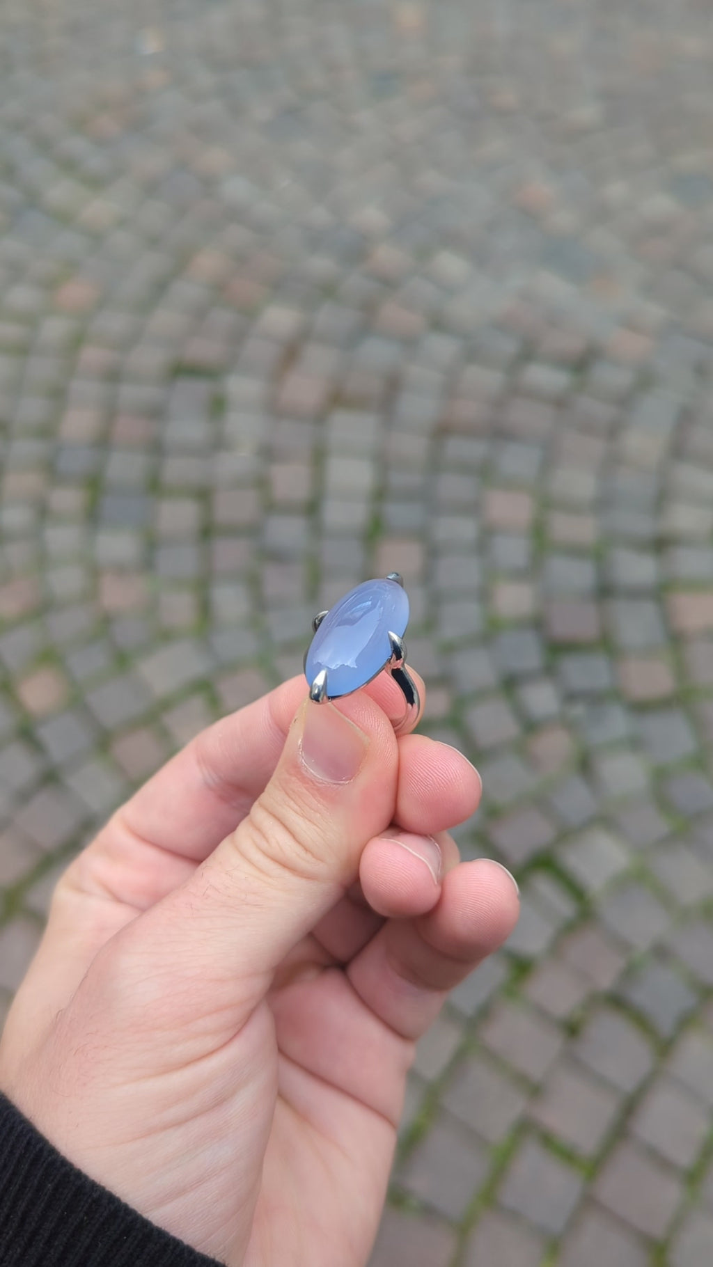 Artiglio con Calcedonio